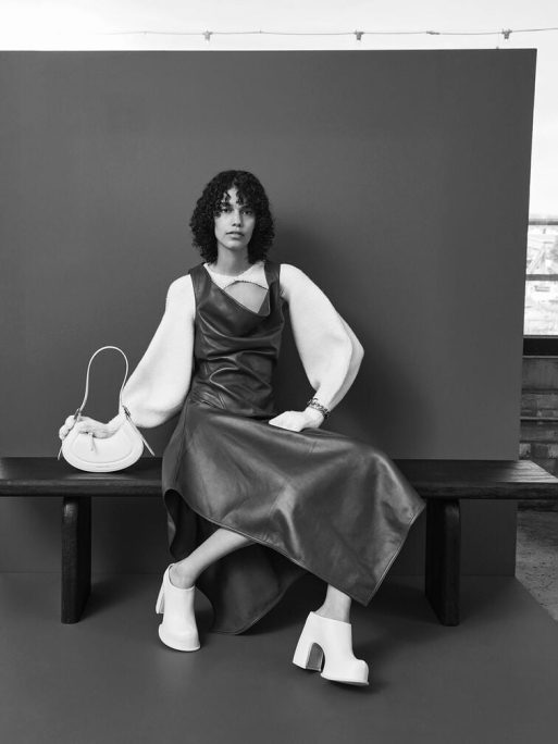 C&K Petra Curved Shoulder Bag - White - Image 6