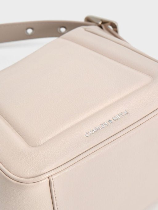 C&K Petra Boxy Bucket Bag - Oat - Image 6